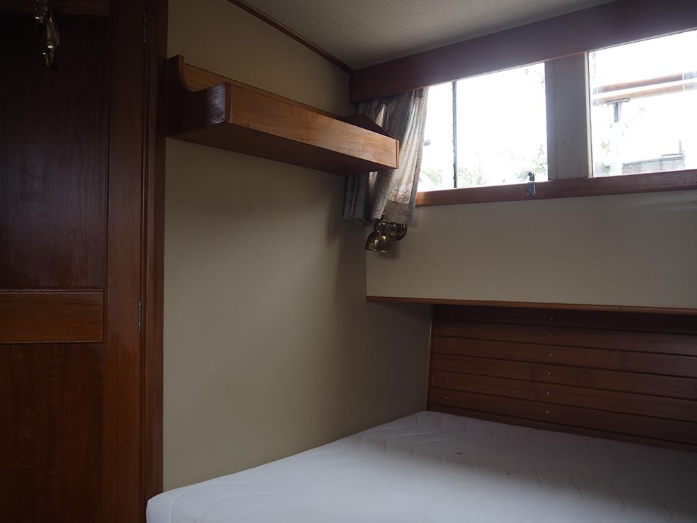 Aft cabin, Accommodation